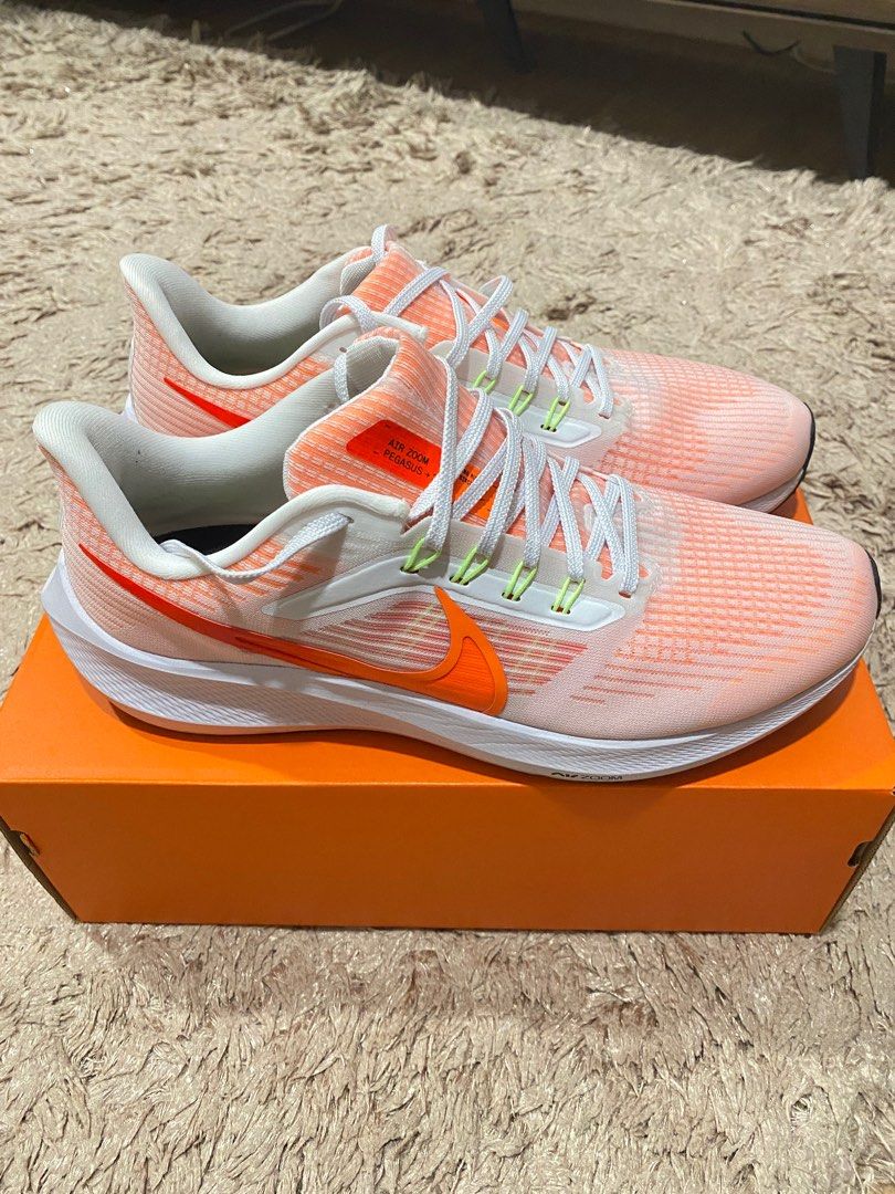 Nike Air Zoom Pegasus 39, Sports Equipment, Other Sports Equipment and