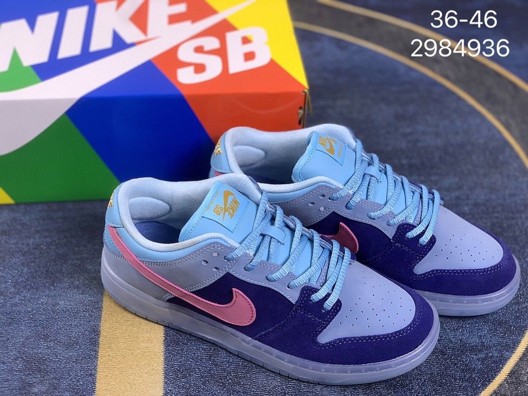 DO9404 400 Nike SB Dunk Low Pro, 男裝, 鞋, 波鞋- Carousell