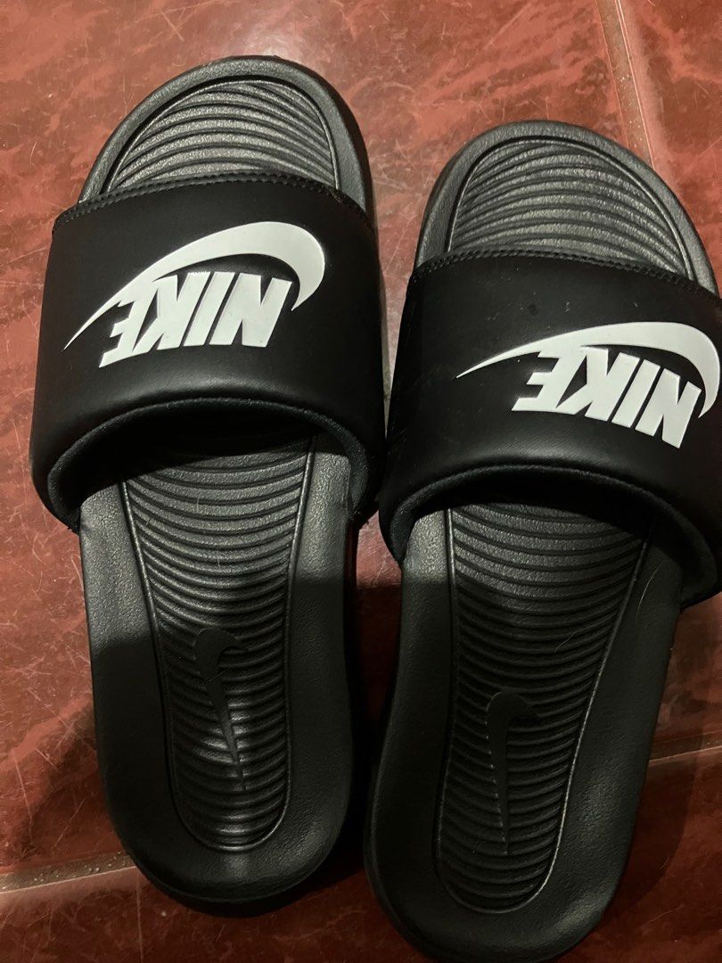 victori one sport slide nike
