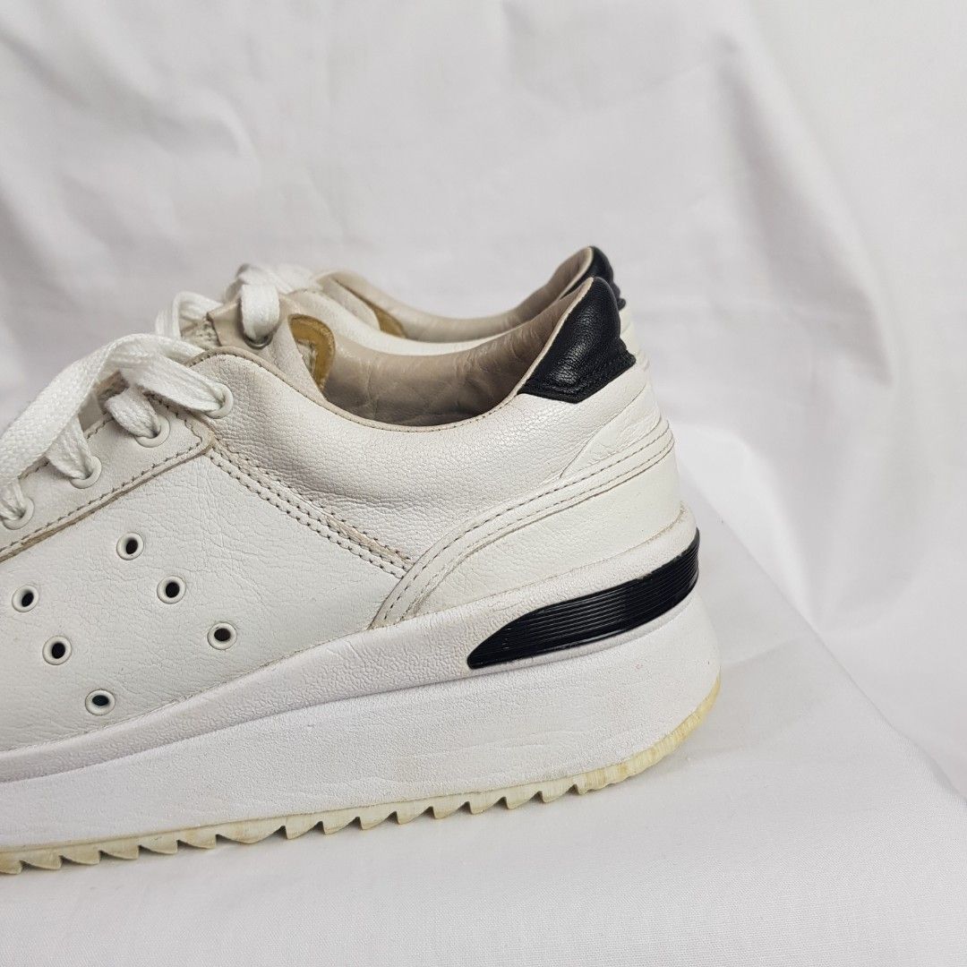 onitsuka tiger x andrea pompilio