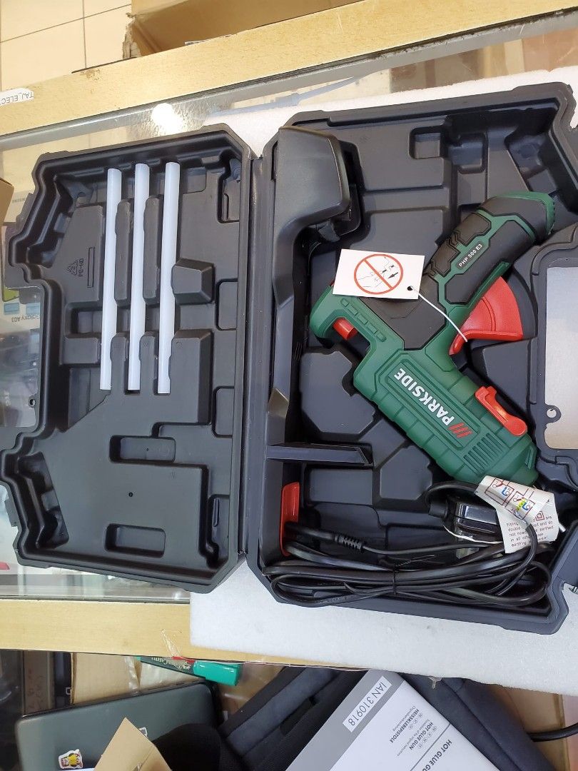 Parkside PHP 500 E3 Hot Glue Gun Comes With 3 x 11mm Glue Sticks Base