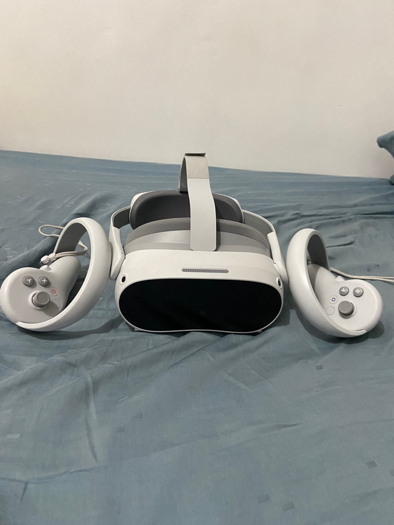 Pico 4 128 gb on Carousell