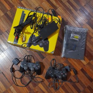 PS2 Slim Playstation 2 [PAL] Not sure if playable but still turns on
