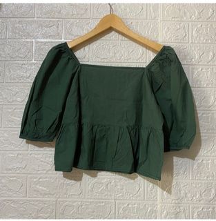 Sabrina crop top