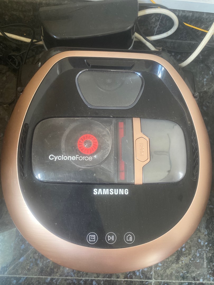 Samsung Cyclone Force Powerbot 20w, TV & Home Appliances, Vacuum