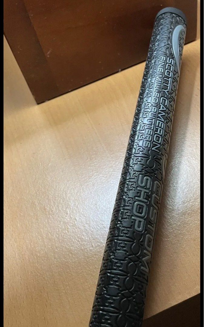 Scotty Cameron putter Grip. Authentic, Sports Equipment, Sports & Games ...
