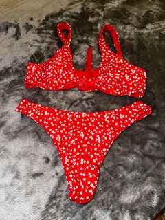 (Category: ) located in . Submitted by she.declutters05 (Listing ID 1223450254, Image 1). Description: .