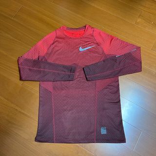 (Size M) Nike Hyperwarm 保暖長袖上衣 （G3)