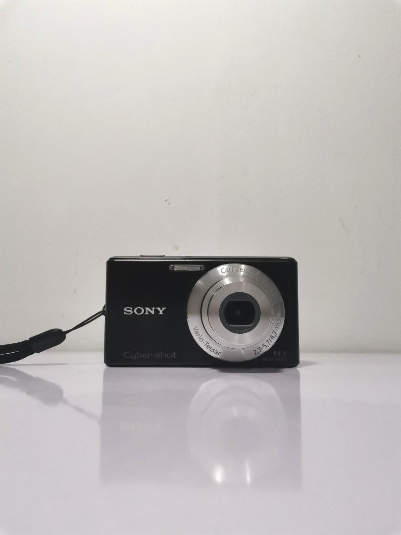 Sony Cyber-Shot DSC-W530 Cáara digital de 14,1 P con Carl Zeiss Vario