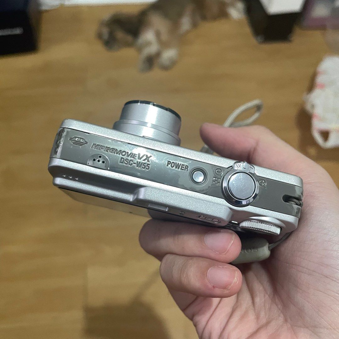 Sony Cybershot DSC-W55 Digicam, Photography, Cameras on Carousell