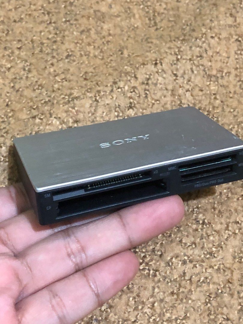 Sony multi card reader and writer model MRW62E, Computers & Tech, Parts