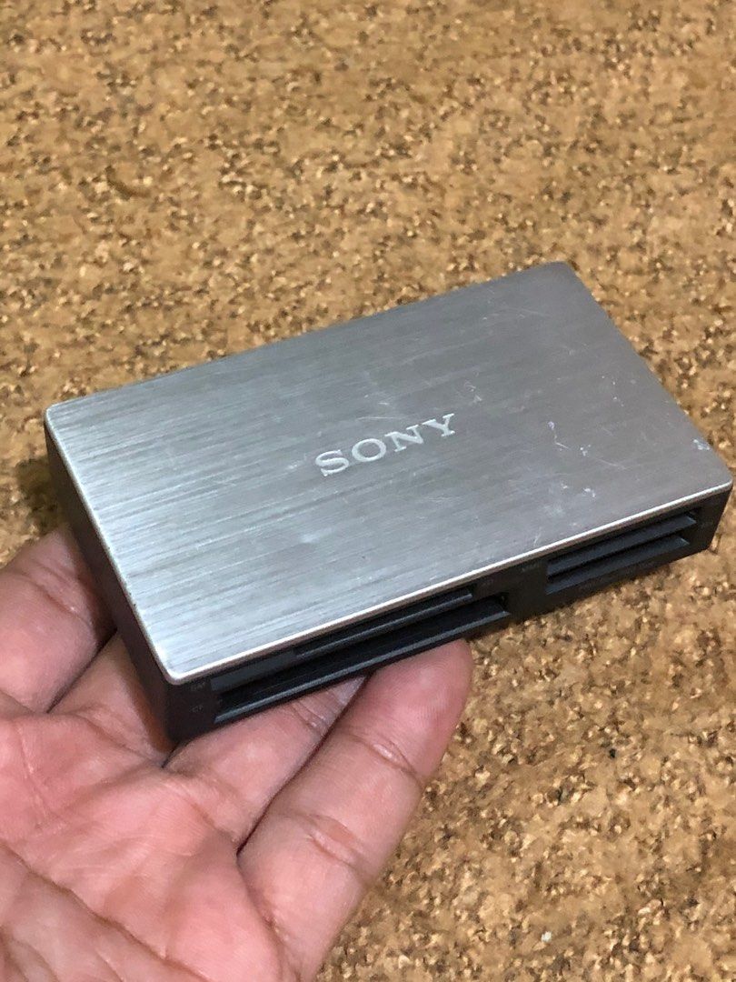 Sony multi card reader and writer model MRW62E, Computers & Tech, Parts