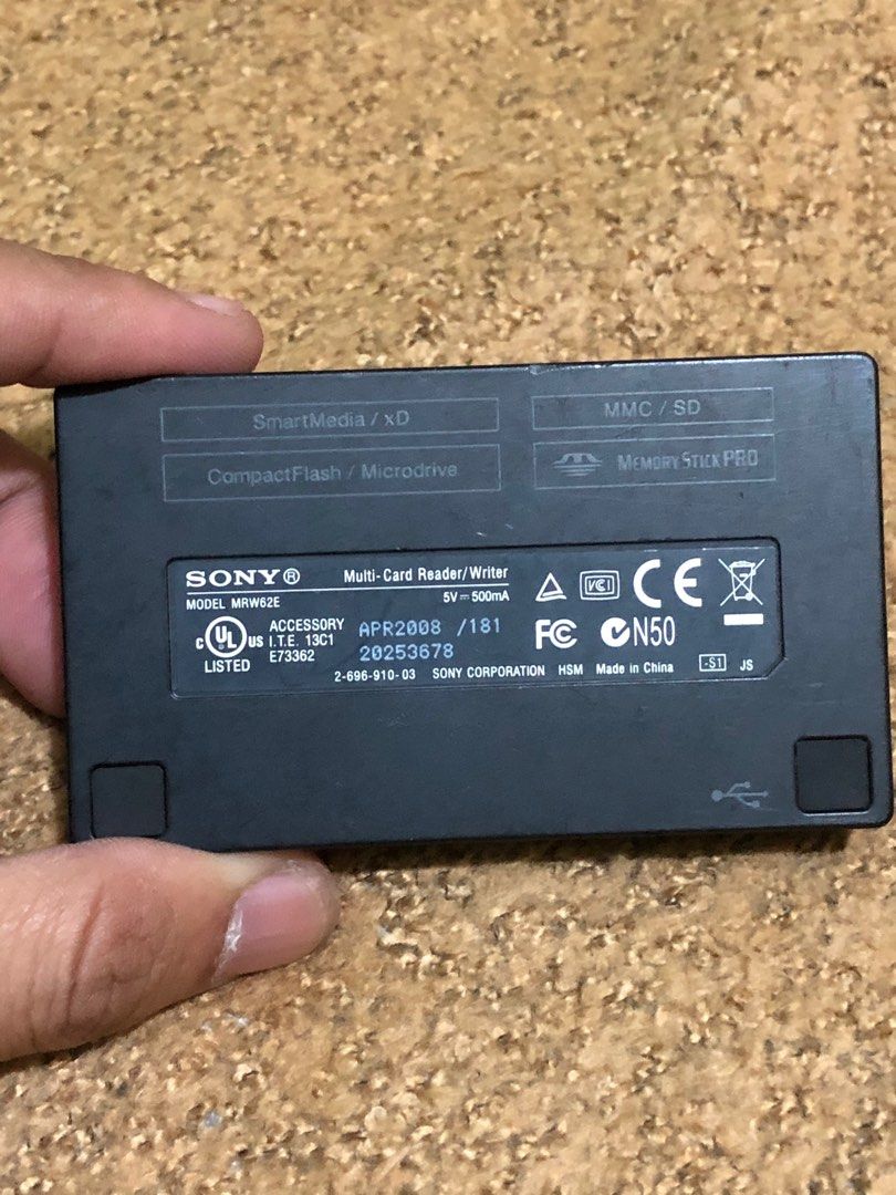 Sony multi card reader and writer model MRW62E, Computers & Tech, Parts