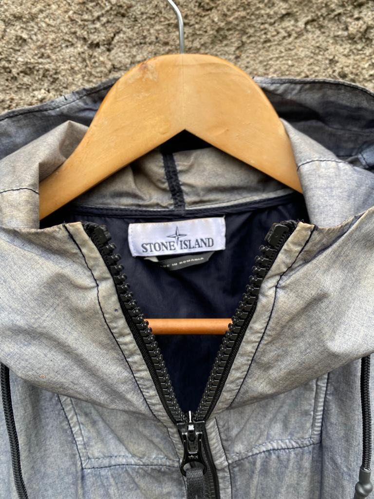 Stone island resin poplin tc Men s Fashion Coats Jackets and Outerwear on Carousell