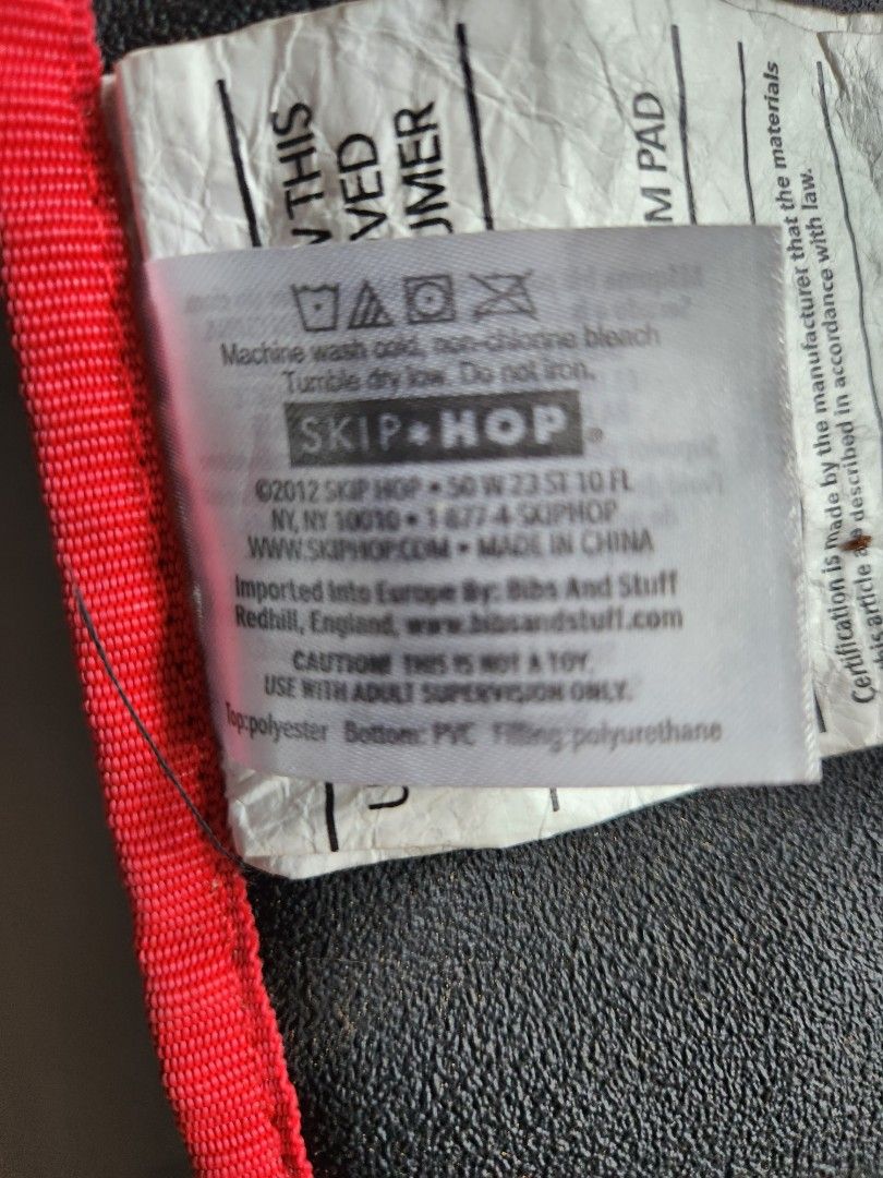 Strollrler Liner (Category: Strollers) located in Quezon City. Submitted by yarnhillmanila (Listing ID 1223402907, Image 3). Description: SKIP HOP stroller liner.