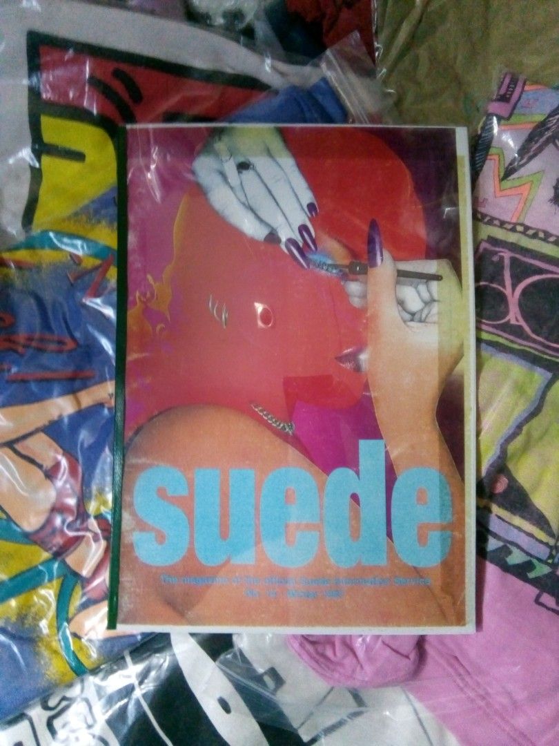 SUEDE History Official, Hobbies & Toys, Books & Magazines, Magazines on