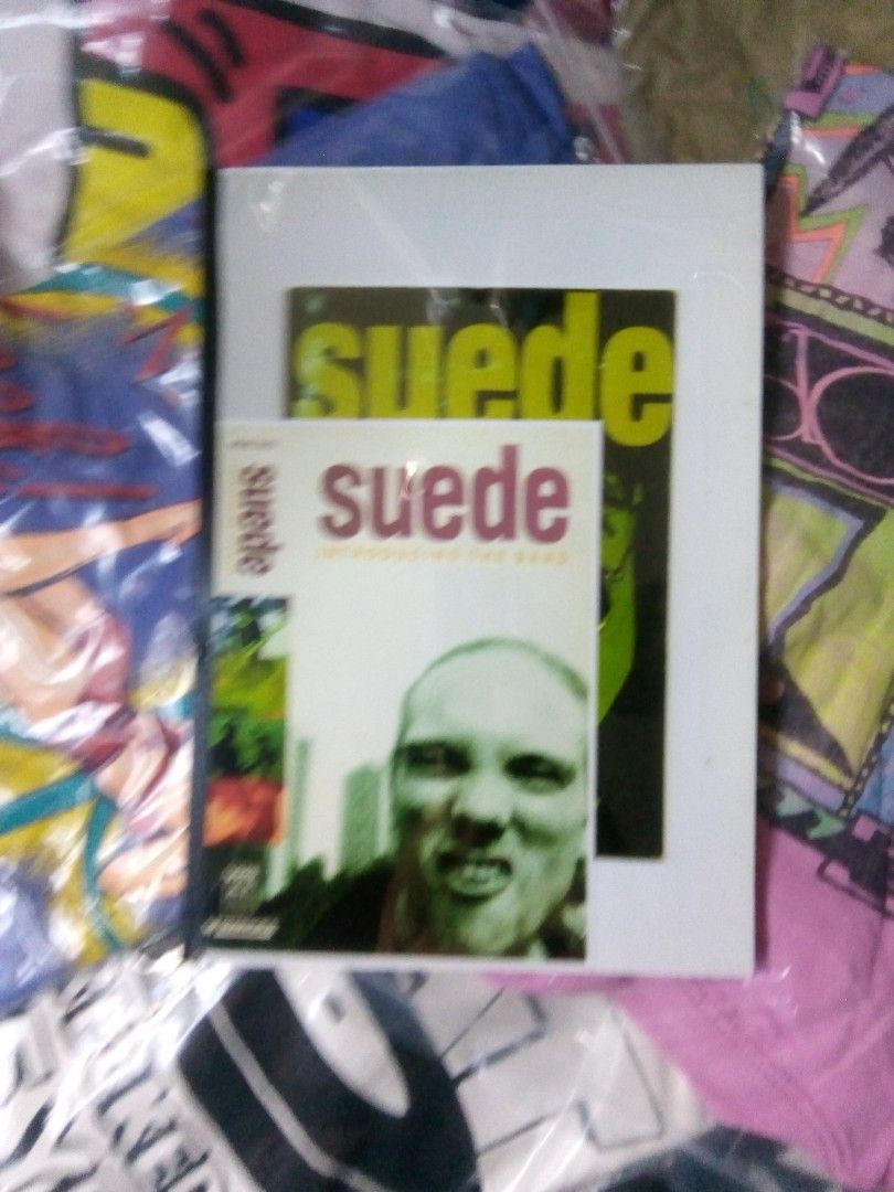 SUEDE History Official, Hobbies & Toys, Books & Magazines, Magazines on
