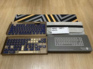 Tecware B68 white (Gateron brown) with XDA custom keycaps + felt keyboard bag + IMU dust cover + MD custom deskmat