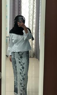 Top wrap and batik skirt