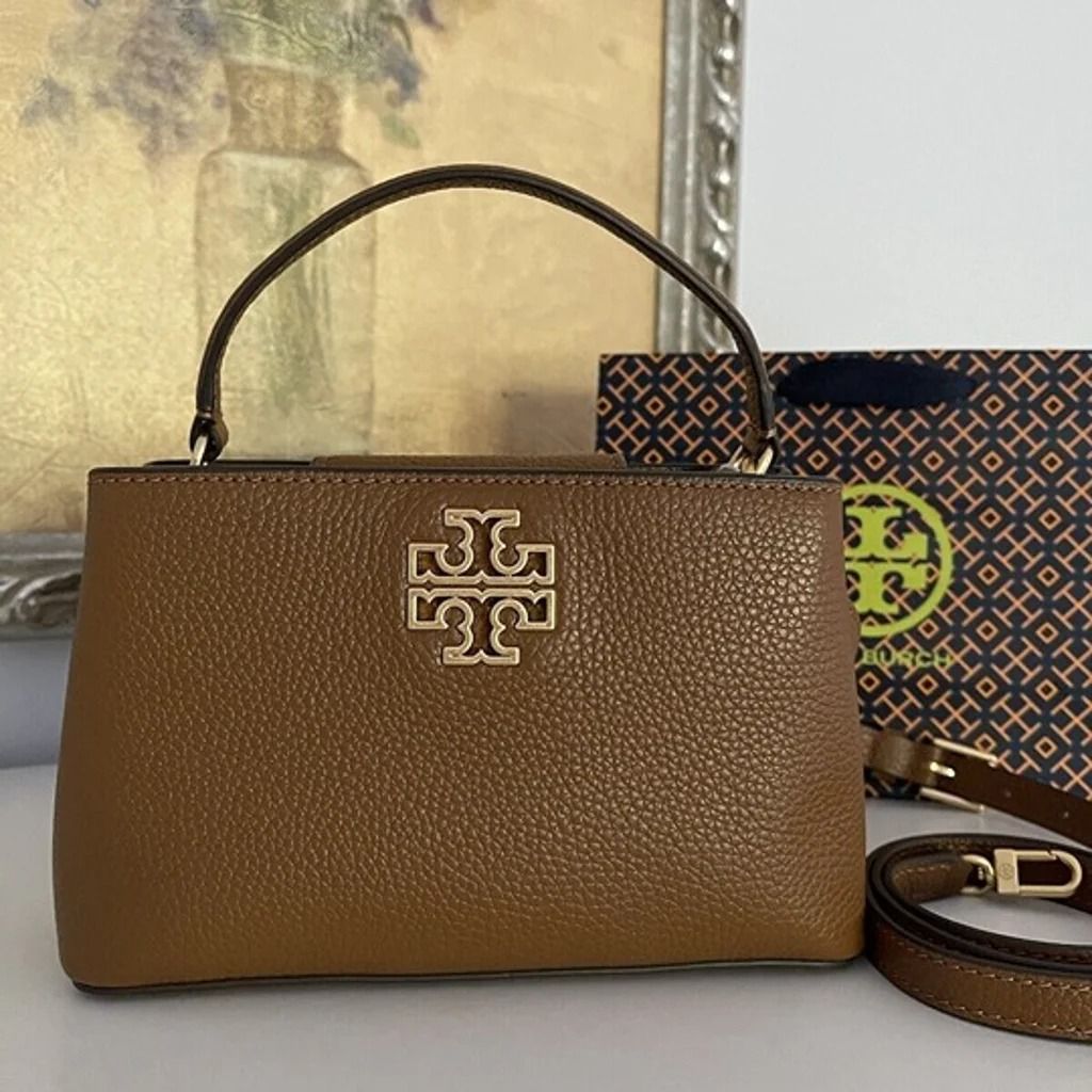 Tory Burch Navy Emerson Tote Bag, Luxury, Bags & Wallets on Carousell