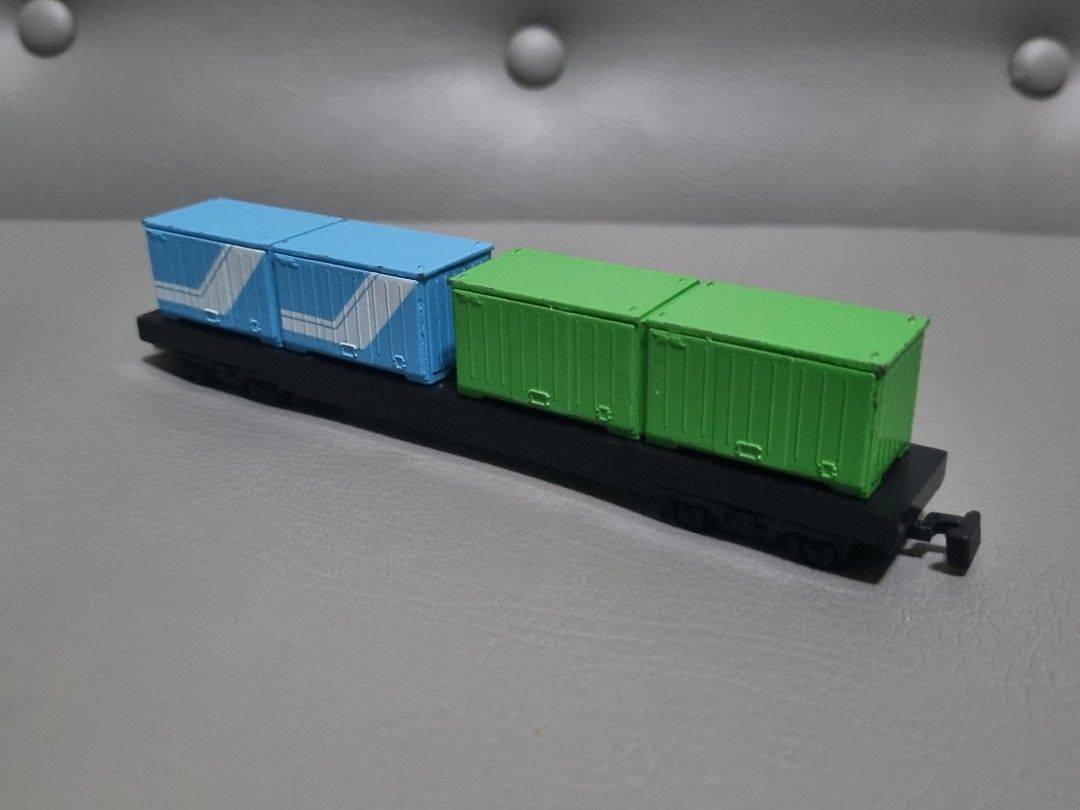 TRANE N Gauge Die Cast Scale Model Freight Container wagon (Category: Vehicle & Diecast Models) located in Silang. Submitted by samflores2k4t7 (Listing ID 1223564240, Image 3). Description: For sale TRANE N Gauge Die Cast Scale Model Freight Container wagon Made in Japan Scale 1/140 Played condition with minor scrstches and paintchip.