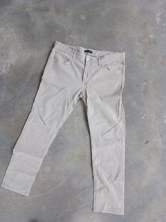 Uniqlo Bangladesh Man Pant Jeans Casual Streetwear Outfit
