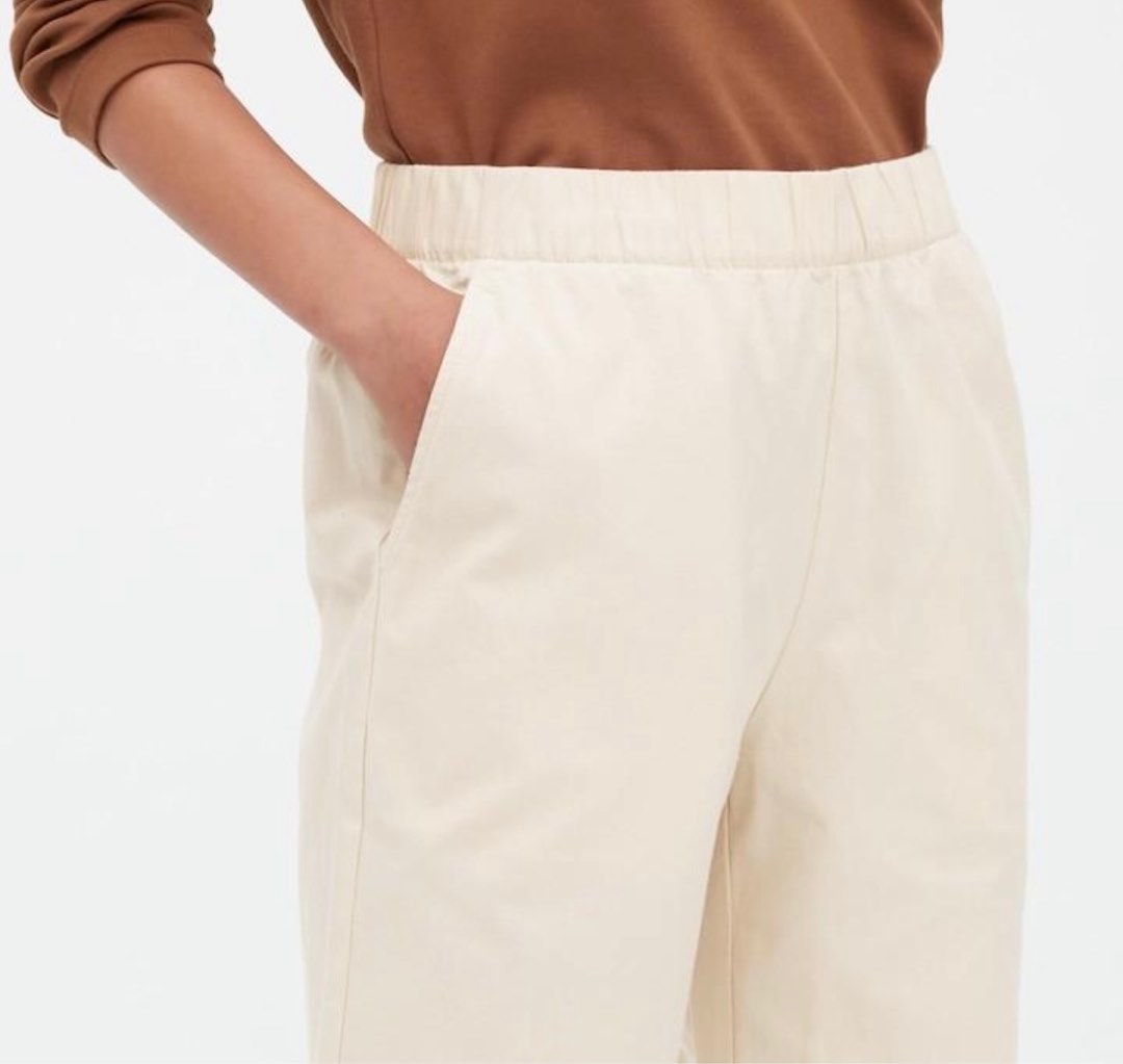 Uniqlo relaxed ankle pants on Carousell
