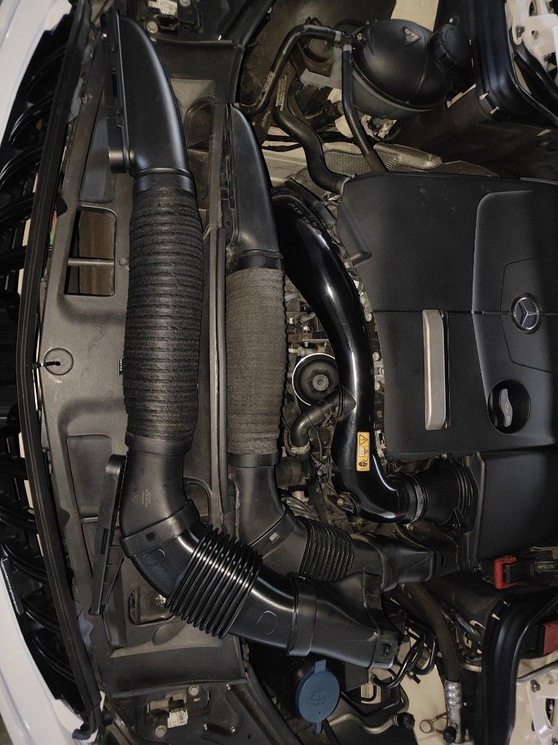 Upgraded Air Intake Hose for Mercedes Benz C180 C200 C250 W204 M274