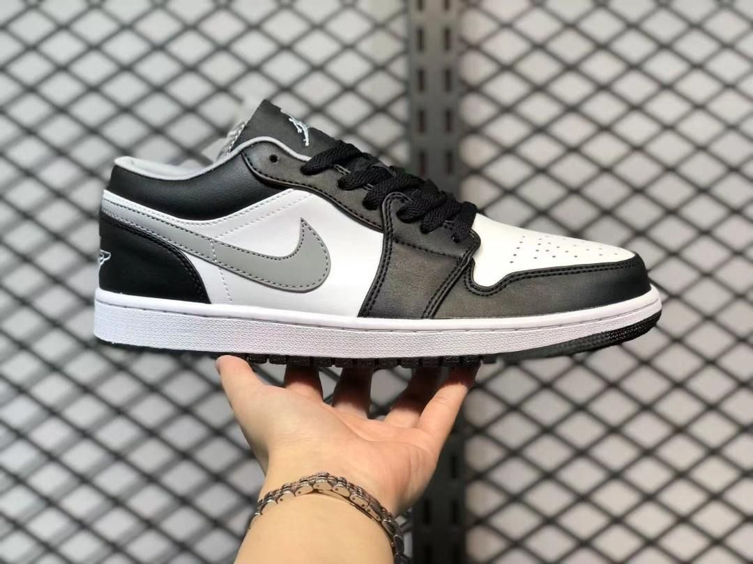 [US 9] AIR JORDAN 1 LOW BLACK MEDIUM GREY