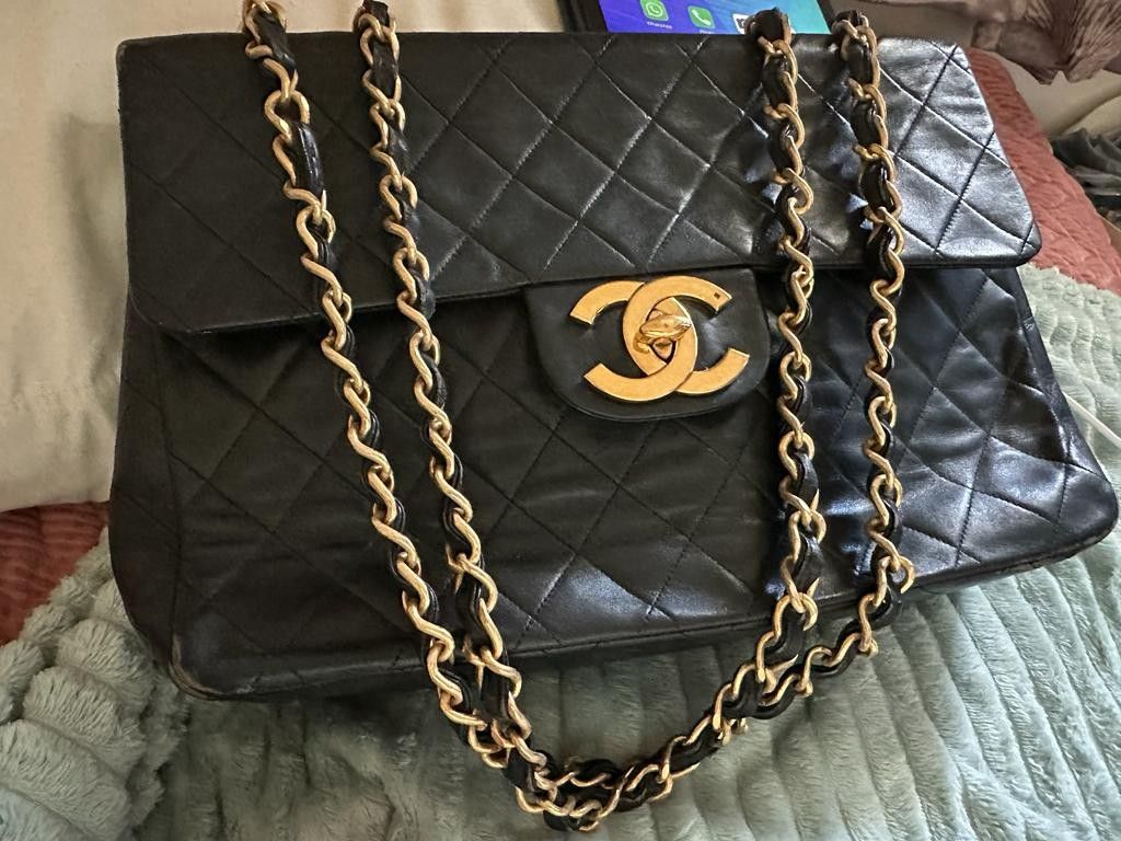 Vantage Chanel 90
