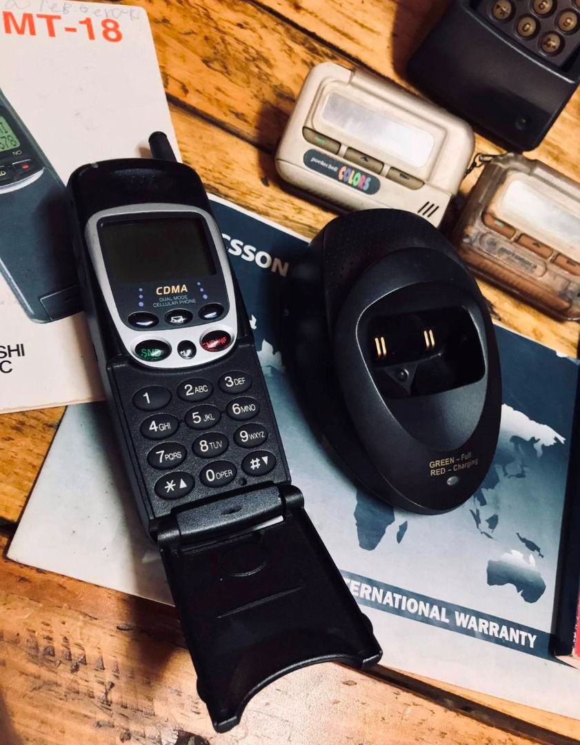 Vintage Mobile Phones Pager, Mobile Phones & Gadgets, Mobile Phones