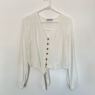 White cotton front tie v neck blouse size 10