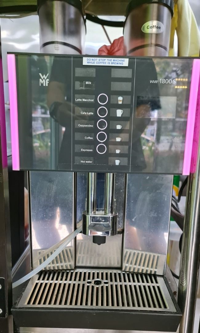 WMF Coffee Machine with Milk Chiller, TV & Home Appliances, Kitchen Appliances, Coffee Machines