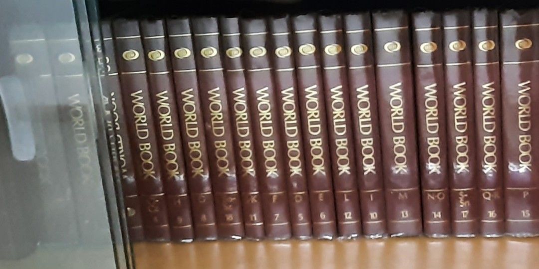 World book encyclopedia (Category: Textbooks) located in San Juan City. Submitted by justanotherrandomshop (Listing ID 1223423771, Image 2). Description: world book encyclopedia volumes 1 to 22 no take apart pieces. buy as a set. find someone else if you want a particular volume..