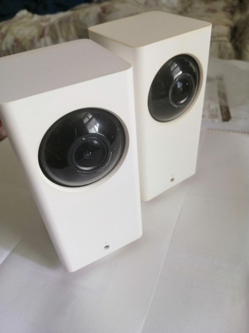 2 x Xiaomi Dafang wifi camera 1 pair Furniture Home Living