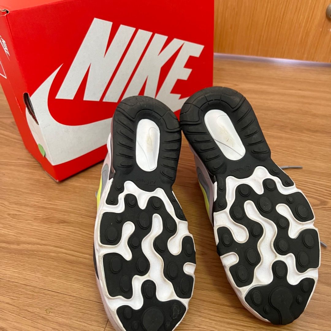 Nike air max cheap 270 react youth