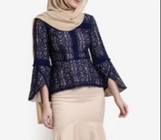 (Category: ) located in . Submitted by prettyclothes92 (Listing ID 1223406518, Image 1). Description: .