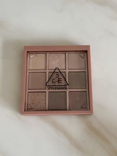 （分類：）位於 。 由 laaaka 提交（商品編號 1218467916，圖片 1）。簡介： 。
