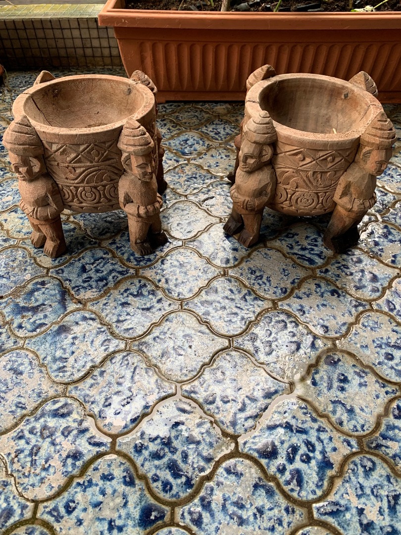 4 Vintage Indian pedestals for plants or other things, Hobbies & Toys