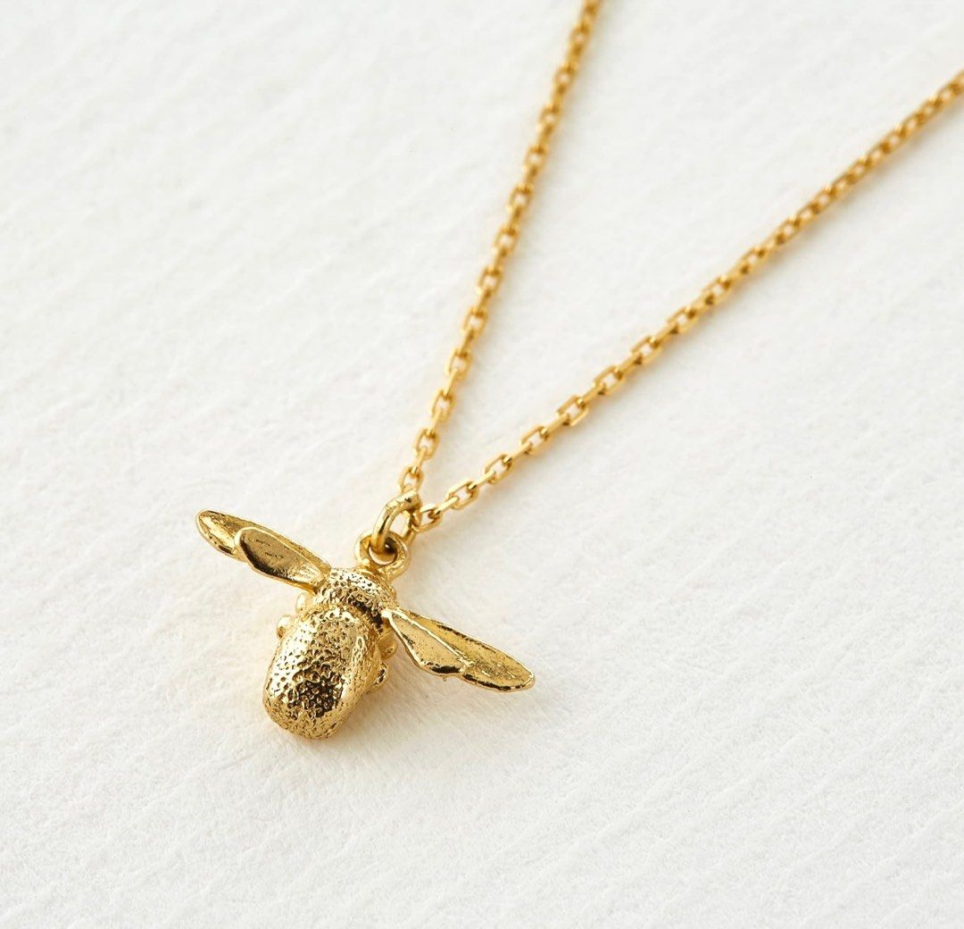 Alex Monroe bumble bee necklace Women s Fashion Jewelry