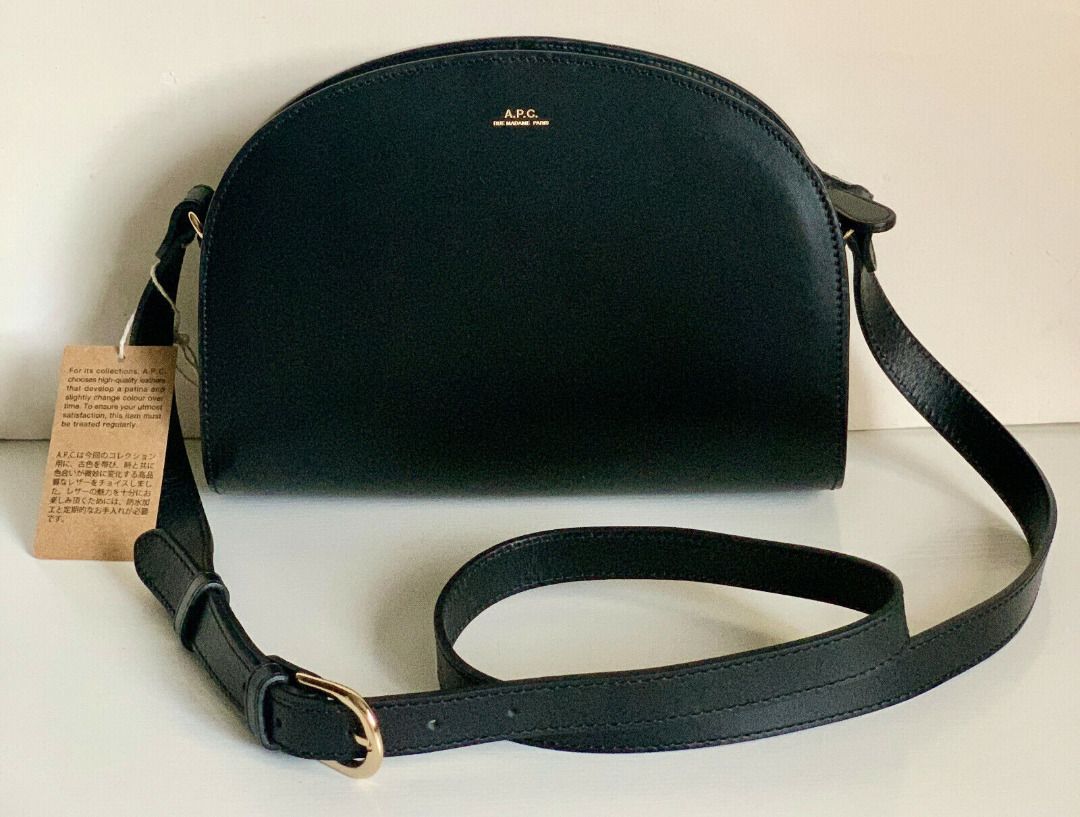 APC A.P.C. HALF MOON BLACK LEATHER CROSSBODY SLING CAMERA BAG PURSE 520 SALE