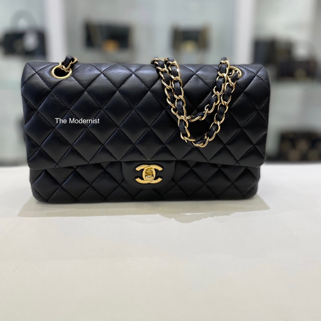 Authentic Chanel Medium Flap Bag Black Lambskin Gold Hardware, Luxury, Bags  & Wallets on Carousell