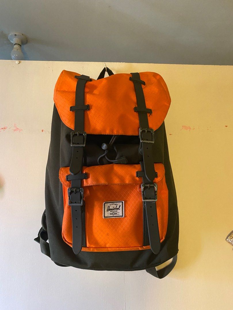 Authentic Herschel Backpack 15L on Carousell