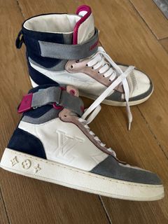AUTHENTIC LV SNEAKERS