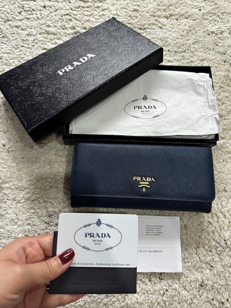 Authentic Portafogli Saffiano Prada long wallet Luxury Bags