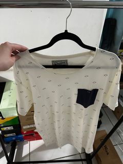 Authentic white pocket tee