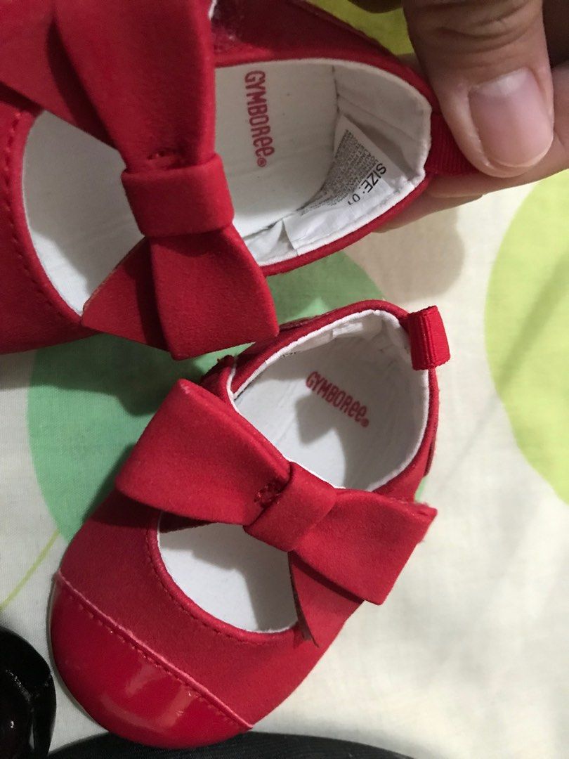 Baby Shoes Bundles (Category: Babies & Kids Fashion) located in Claveria. Submitted by cielao3 (Listing ID 1218382684, Image 2). Description: TAKE ALL! 0-6mos Gymboree Red Children's Place Black Tip Toe Black.