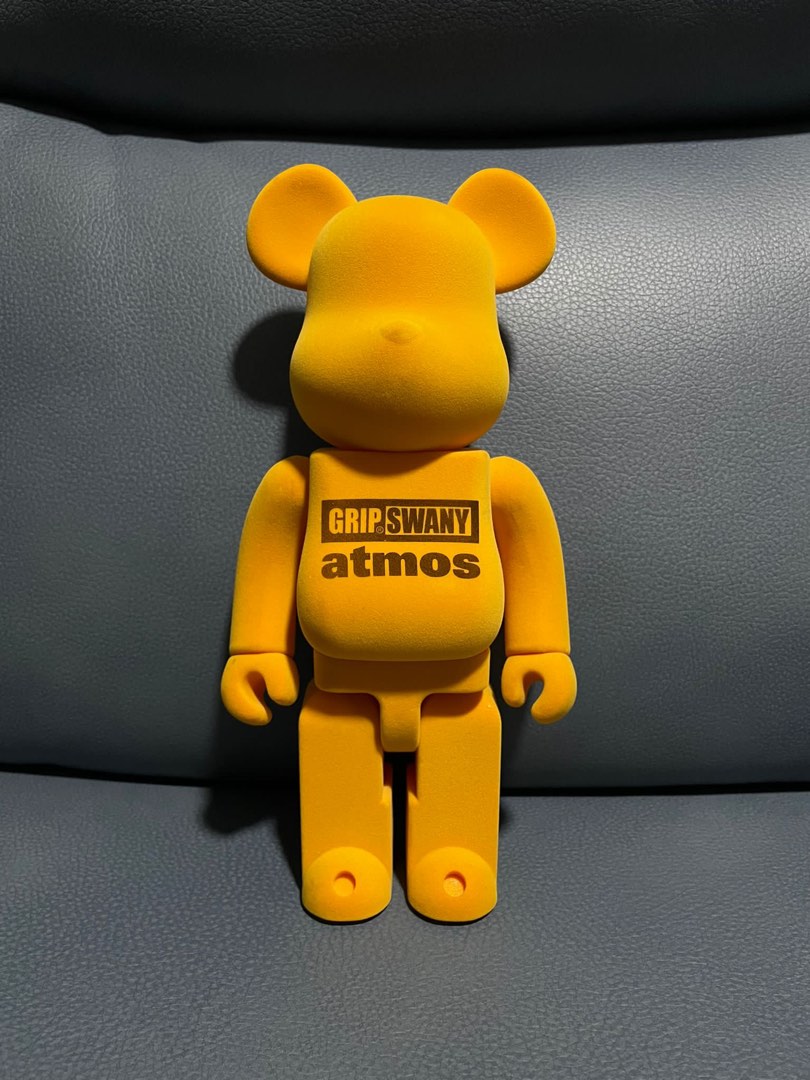 BEARBRICK ATMOS × GRIPSWANY 400% BE@RBRICK 絨毛, 公告欄- Carousell