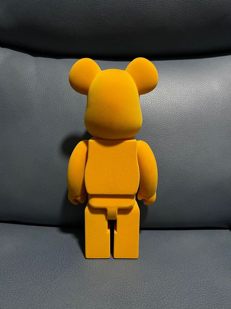 BEARBRICK ATMOS × GRIPSWANY 400% BE@RBRICK 絨毛, 公告欄- Carousell