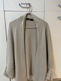 （分類：）位於 。 由 yiuyiu333 提交（商品編號 1218507202，圖片 1）。簡介： 。